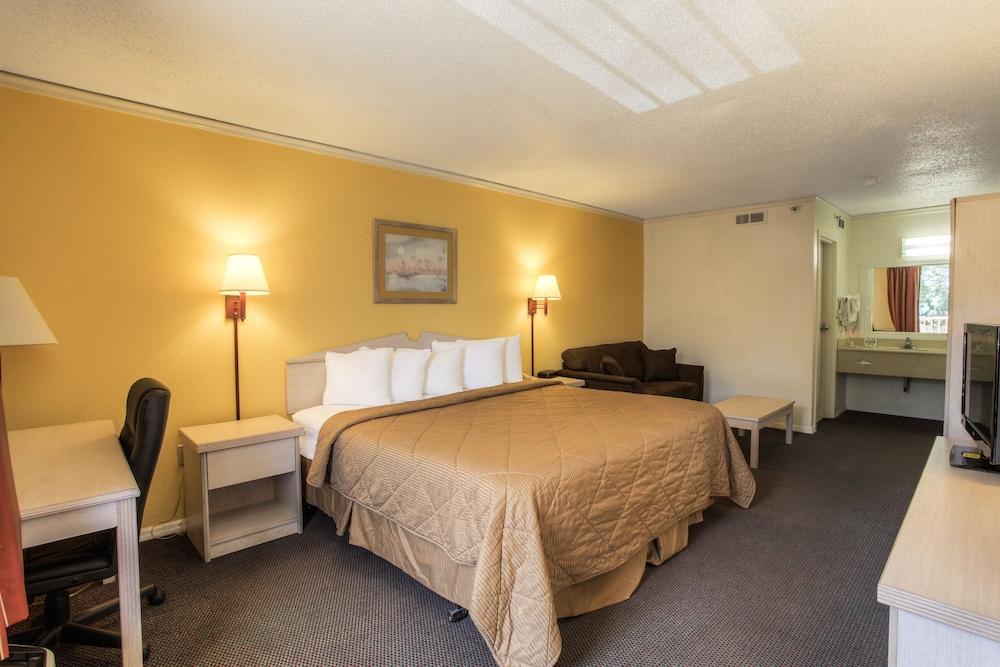 Quality Inn & Suites St Augustine Beach Area 圣奥古斯丁海滩 外观 照片
