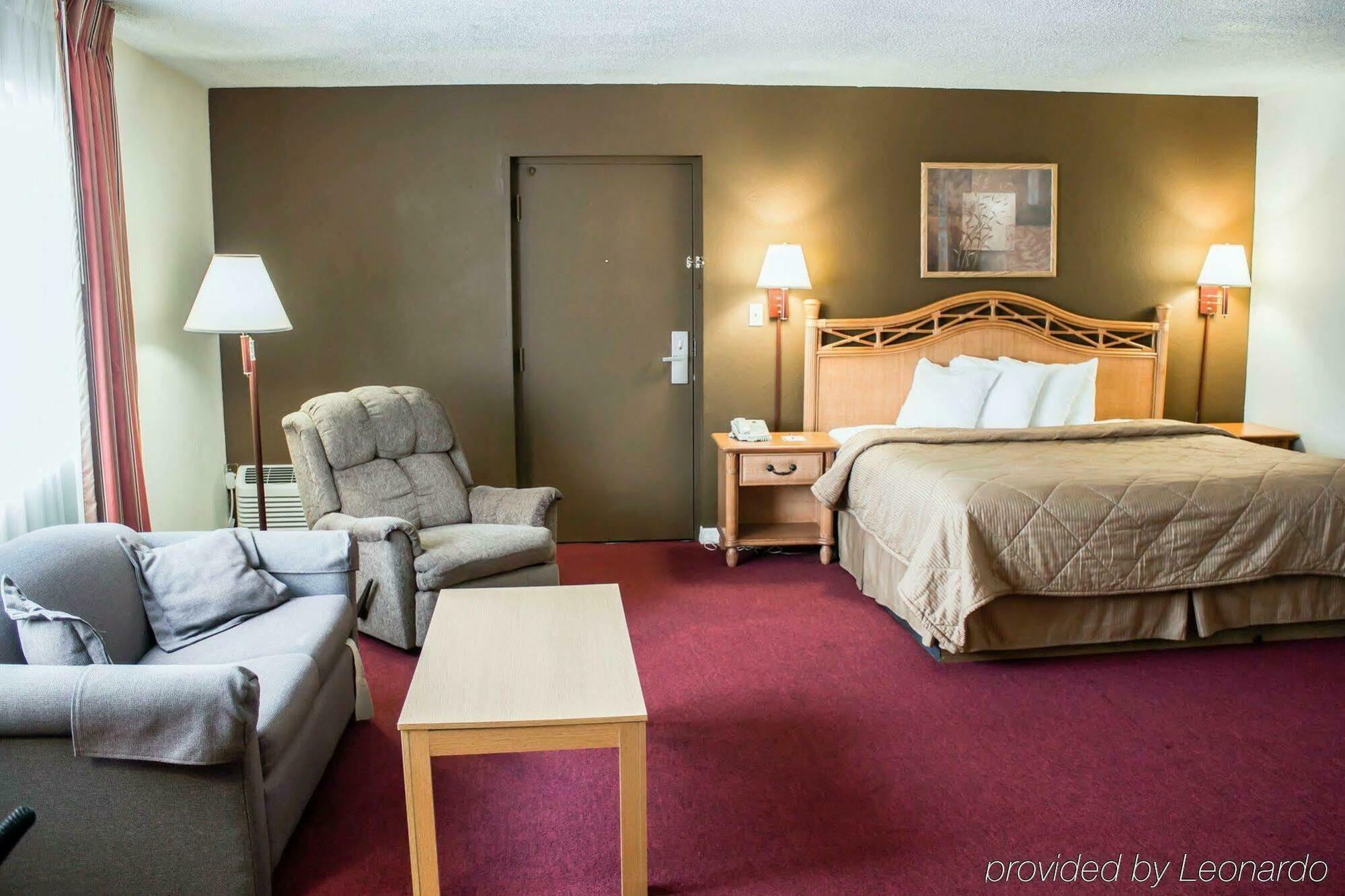 Quality Inn & Suites St Augustine Beach Area 圣奥古斯丁海滩 外观 照片